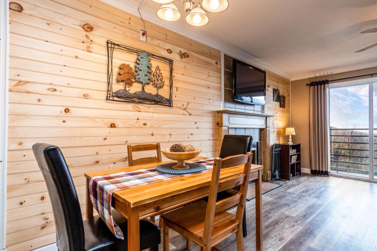Sky High Views!!-Peak Mountaintop-Outdoor Pool-Close To Downtown-Private Balcony-Wifi-Cable Gatlinburg Exterior foto