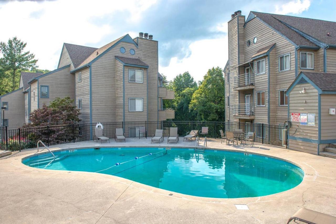 Sky High Views!!-Peak Mountaintop-Outdoor Pool-Close To Downtown-Private Balcony-Wifi-Cable Gatlinburg Exterior foto